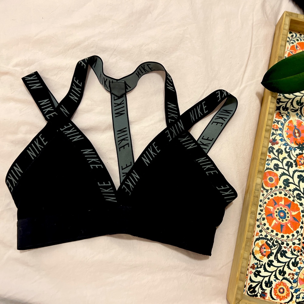 Black Nike sports bra